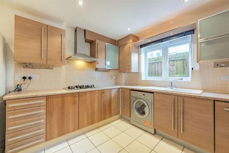 The Brambles, Headington, Oxford - Photo 5