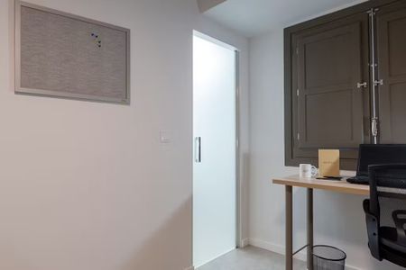 Carrer de Sant Donís, Valencia, Valencian Community 46003 - Photo 2