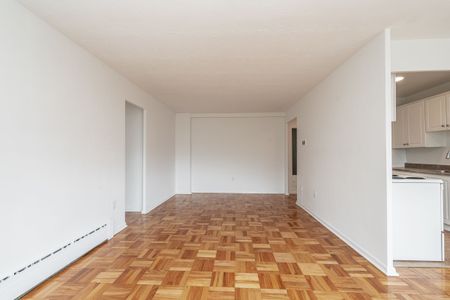 5 Mallory Gdns - Photo 4