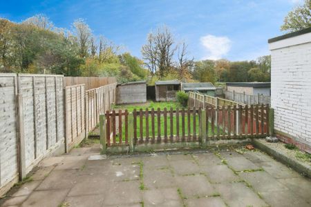 2 bedroom terraced house to rent - Photo 5