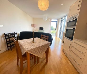 Axminster Road, London - Photo 2