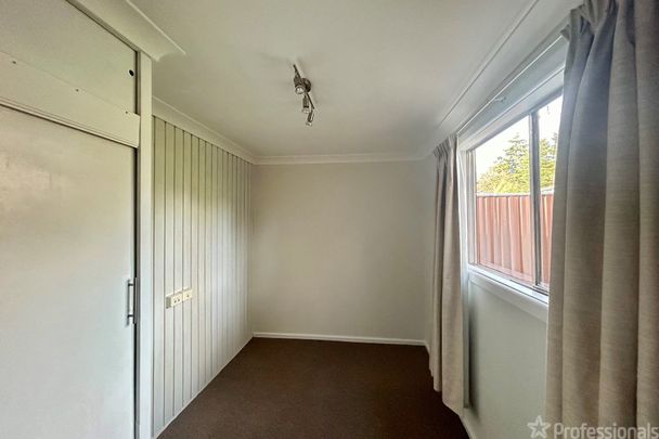 9 Aminya Place, Orange NSW 2800 - House For Rent | Domain - Photo 1
