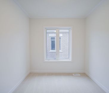 For Lease - 11 John Canning Way, Markham, Ontario - Photo 3