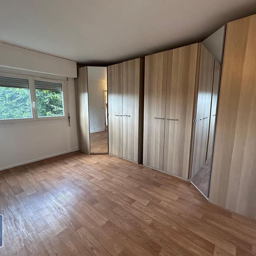 Location Appartement 3 pièces 64m² VELIZY VILLACOUBLAY 78140 - Photo 1