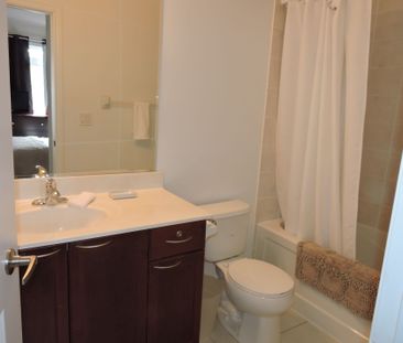 For Lease - 4855 Half Moon Grove Unit# 2, Mississauga, Ontario - Photo 2