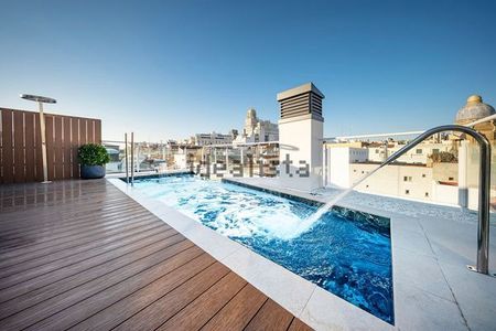 Alquiler de piso en Calle de la Virgen de los Peligros - Photo 5