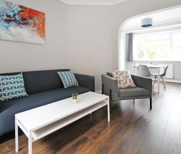 4 bedroom semi-detached house to rent - Photo 1