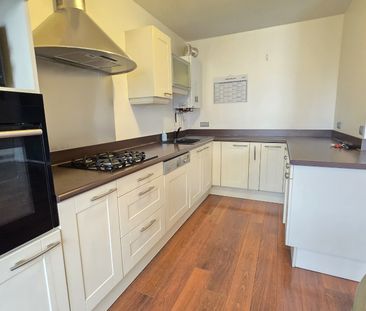 Location Appartement 4 pièces 81m² ANGLET 64600 - Photo 6