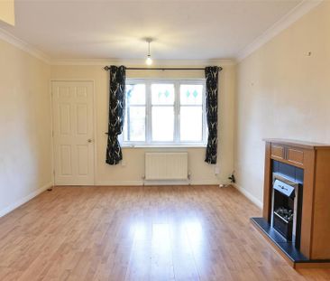 2 bedroom detached house to rent - Photo 2