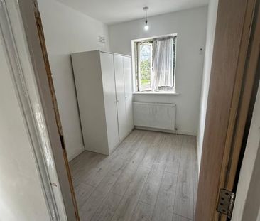 Room in a Shared House, Carlyon Road, HA0 - Photo 3