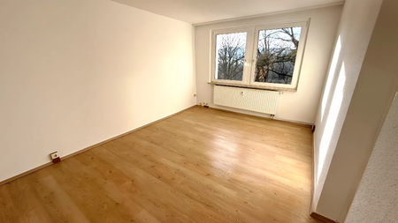 Top renovierte Zweizimmerwohnung in Netzschkau neue Einbauküche - Photo 4