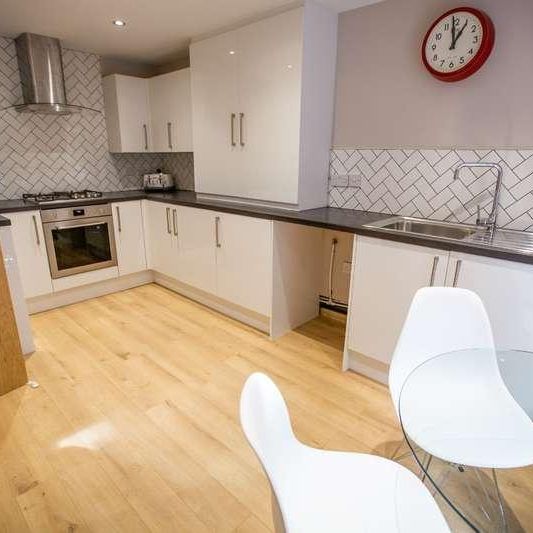 Markden Mews, L8 - Photo 1