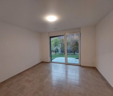 CENTRALLY LOCATED WITH SEATING - Foto 3