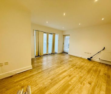 2 bed Apartment for Rent - Photo 1