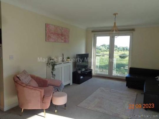 2 bedroom property to rent in St Neots - Photo 1