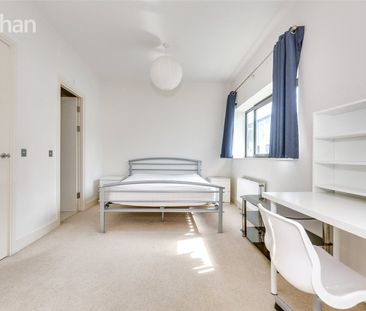 4 bedroom terraced house to rent - Photo 2