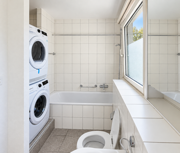 4.5-Zimmer-Wohnung mit Balkon ,1 Bad und 1 Seperaten WC in Füllinsd... - Foto 4