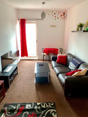 1 Bed Flat, City Heights, B4 - Photo 1