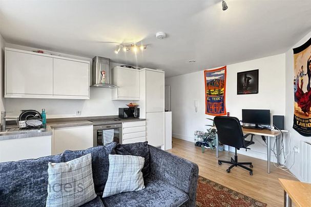 1 bedroom apartment to rent - Photo 1