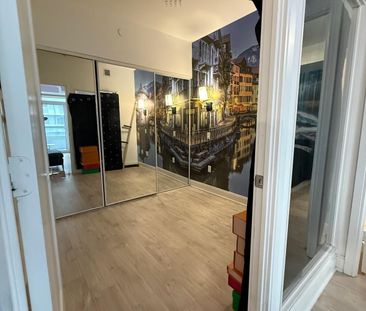 For Lease - 65 Annie Craig Drive Unit# 906, Toronto, Ontario - Photo 2