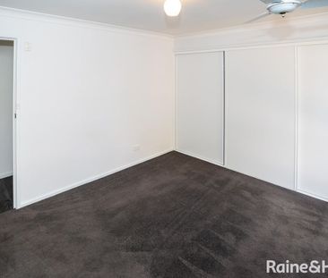 Renovated Lake Albert Gem - Photo 4