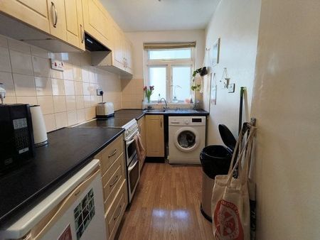 Clarendon Road, Southsea - Photo 5