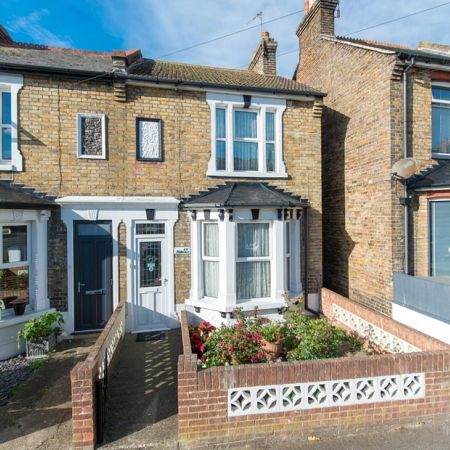 Dane Park Road, CT11 7LS, Ramsgate - Photo 4