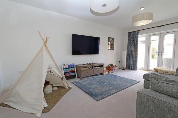 5 bedroom house to rent - Photo 1