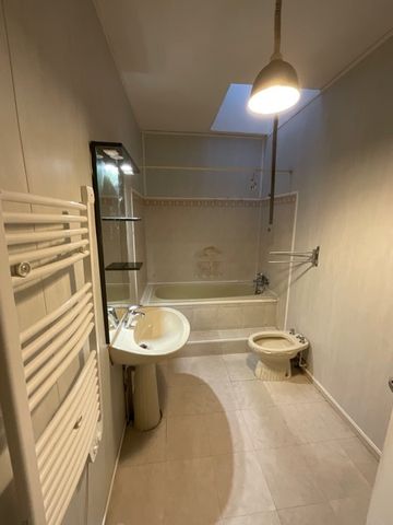 Location Appartement 2 pièces 35m² BOURGES 18000 - Photo 3