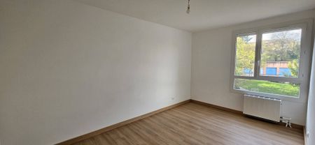 Location appartement 4 pièces 77 m² à Privas (07000) - Photo 4