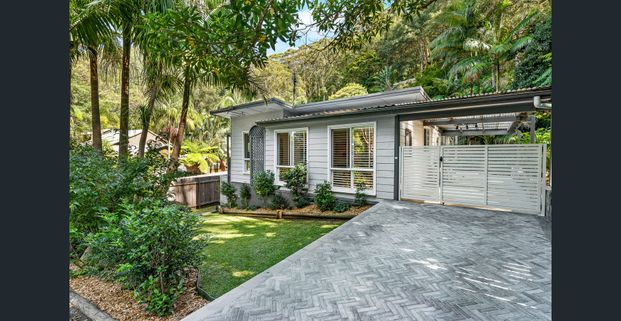 Beautiful Coastal Home - Photo 1