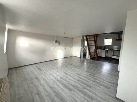 Location Appartement 3 pièces 45m² NOTRE DAME DE BONDEVILLE 76960 - Photo 1