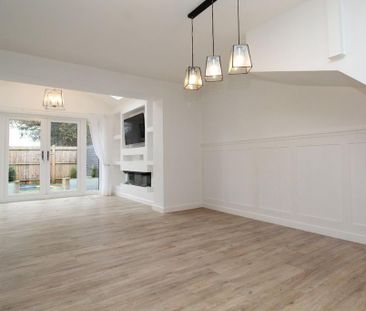 3 bedroom terraced house to rent - Photo 3