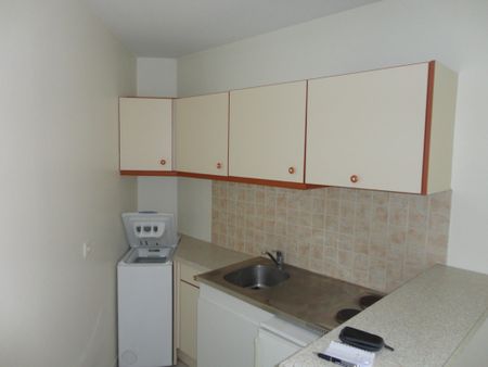 APPARTEMENT BEAUVAIS - 2 pièce(s) - 37.11 m2, - Photo 5