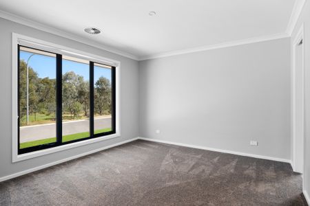 27 Huntington Grove, Thurgoona NSW 2640 - Photo 3