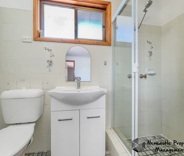 16 Maurie Avenue, Warners Bay - Photo 5