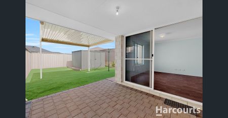 Easy-Care Living in a Relaxed Coastal Setting - Photo 5