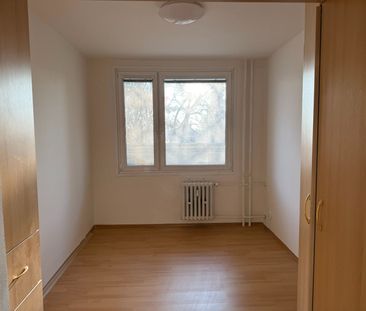 Pronájem bytu 2+kk • 42 m² bez realitkyZárybská, Praha - Prosek - Photo 1