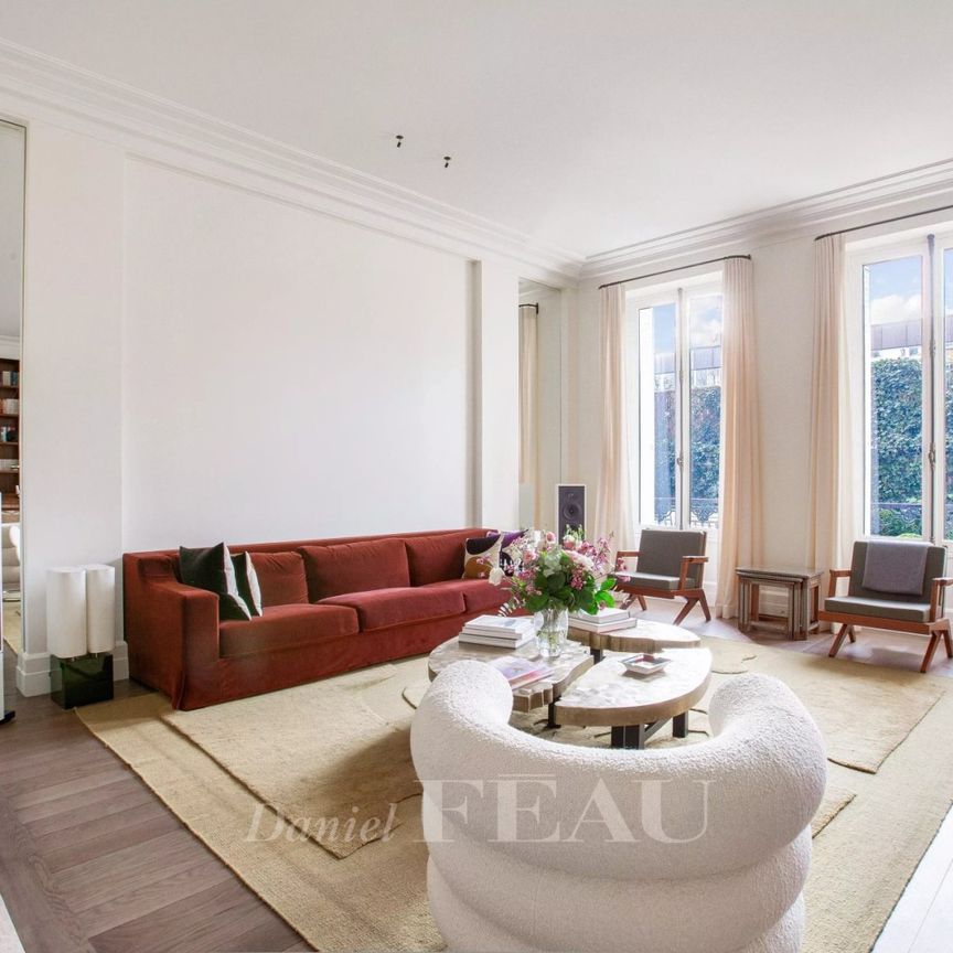 Tout savoir sur cet appartement dans le quartier Invalides, à Paris 7ème - Photo 1