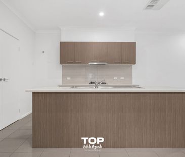 55 Adriatic Circuit, Clyde, Vic 3978 - Photo 1