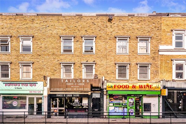 Lavender Hill, London, SW11 5RW - Photo 1