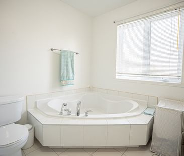 406 19e Avenue, J7R 7H5, Deux-Montagnes - Photo 5