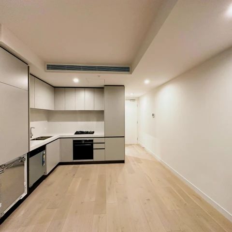 2Bedrooms, 2Bathrooms - Photo 1