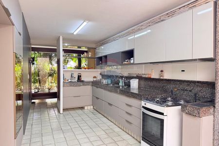 CASA DE PRIMEIRO ANDAR PARA LOCAÇÃO A 30MT DA ORLA DE CABO BRANCO COM 350m² POR R$15MIL/MÊS - Foto 3