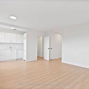 Bachelor Apartment for Lease – Woodbine / Danforth - Photo 2