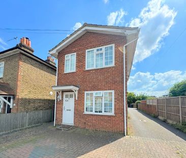 Mead Lane, Chertsey - 1 bedroomProperty for lettings - Seymours - Photo 2