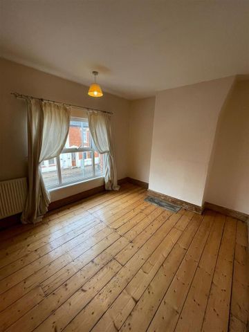 2 bedroom detached house to rent - Photo 5