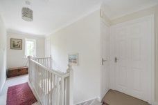 4 bedroom detached house to rent - Photo 2