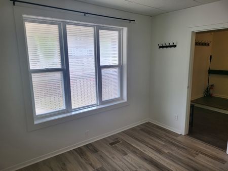 557 Albert Street, Kingston, ON K7K 4M5 - Photo 5