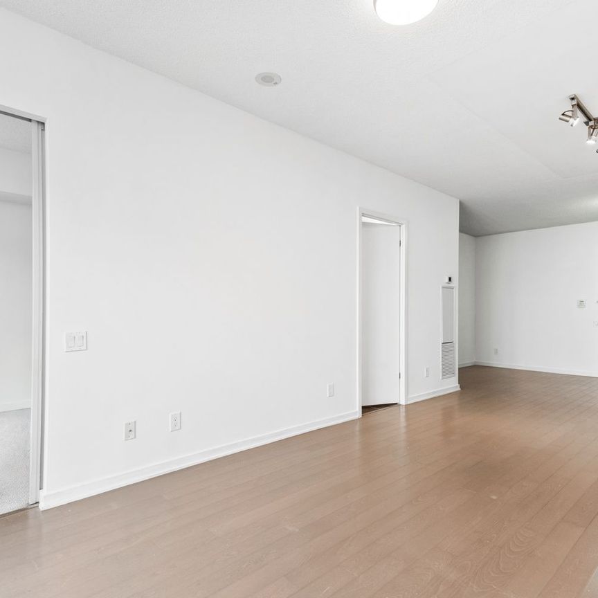 For Lease - 105 The Queensway Avenue Unit# 2504, Toronto, Ontario - Photo 1